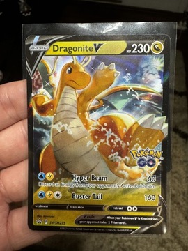 Pokémon tcg: Dragonite V Promo SWSH235