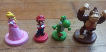 Figurki Nintendo: Mario, Peach, Donkey King, Yoshi