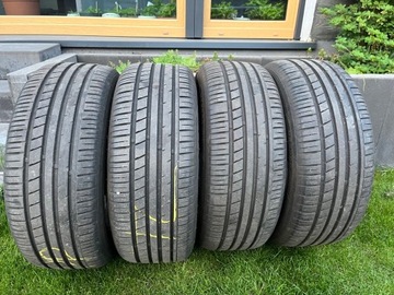 Opony letnie 225/50R17 7,5mm z 2023 felgi alu Ford