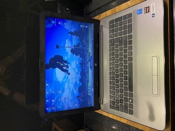 Laptop HP 15.6” i5 8Gb RAM 120SSD win10