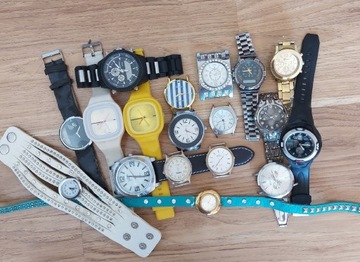 zestaw zegarków 18 sztuk 