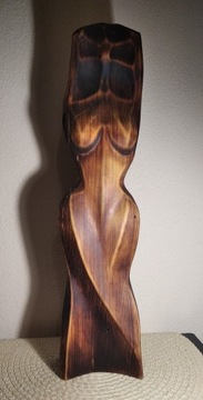 Rzeźba w drewnie "Sorrow"