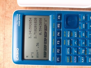 Kalkulator graficzny Casio fx-7400GIII