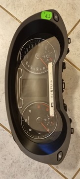 Licznik zegary Audi Q3 Diesel 8U0920940E