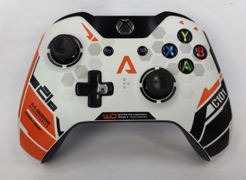 Pad Xbox One Series S X Titanfall Limitowany