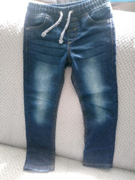 Spodnie jeansowe 104cm 3,4 lata nowe 