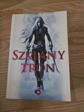 Szklany tron Sarah J.Maas