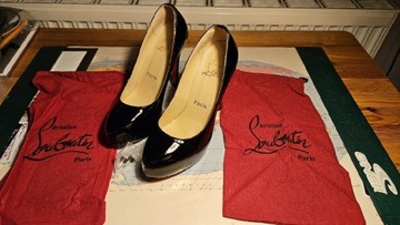 SZPILKI CHRISTIAN LOUBOUTIN rozm. 39