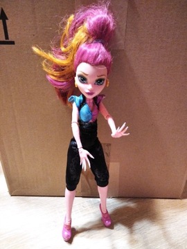 Mattel 2012 Monster High Gigi Grant Lalka