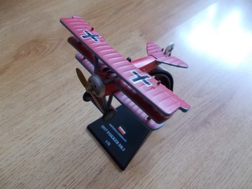 Metalowy model samolot Fokker DR 1 gotowy 1:72