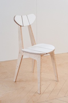 Krzesło ze sklejki designerskie