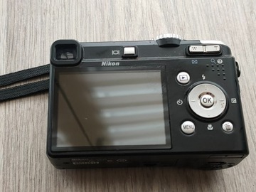 aparat nikon coolpix p60 na części