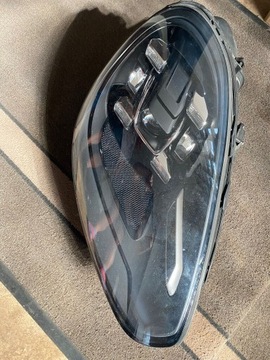 Reflektory lampa kpl 2szt Porsche Cayenne 2016- 