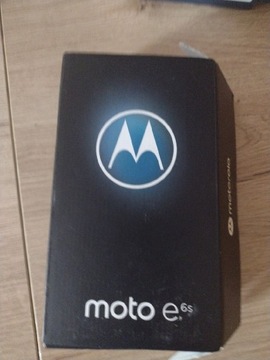Smartfon Motorola e6s