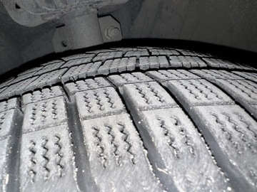 Opony Hankook winter i cept evo 2 245/45/18