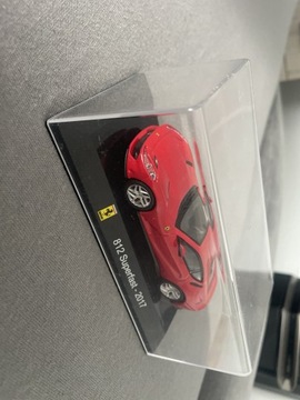 Ferrari 812 superfast 1:43