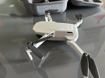 Dron Mavic Mini firmy dji