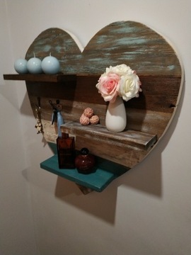 Półka serce-dekoracja drewniana