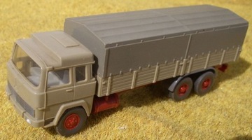 Magirus Deutz 235 Ciężarówka 3 osiowa 1:87 Wiking