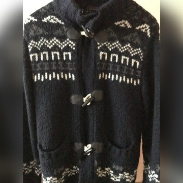 Sweter Zara.