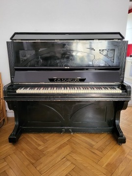 Przedwojenne pianino marki C.M. Schroeder