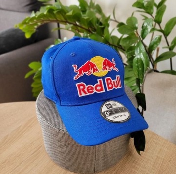 Czapka z daszkiem niebieska unisex Red Bull. 