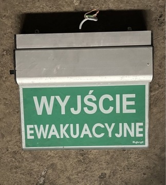 Wyjście ewakuacyjne tablica podświetlana