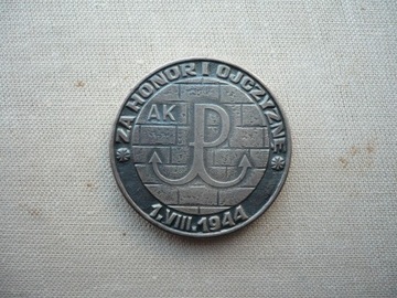 Medal  Polska Walcząca , AK