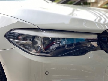 Reflektory led BMW G30 g31 skrętne USA komplet. 