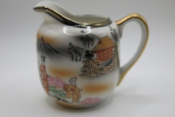 Mlecznik dzbanek japońska porcelana KUTANI 