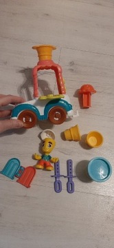 Play-Doh ciastolina samochód z lodami lodziarnia