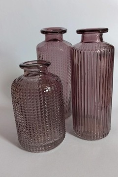 zestaw wazoników z fakturowanego szkła fioletowy