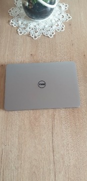 Ładny laptop rell