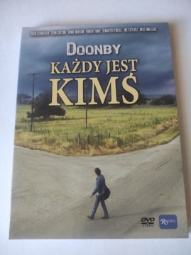 KAŻDY JEST KIMŚ -  film na płycie DVD