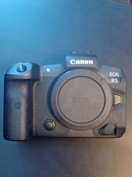 Aparat Canon EOS R5 korpus + karta pamięci Angelbird 512gb i czytnik