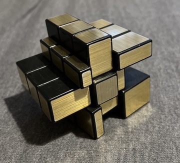 Kostka Rubika (mirror)