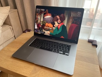 MacBook Pro 16" 2019 Corei7 16GB 512GB + Pokrowiec