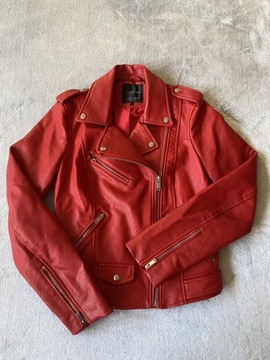 Czerwona kurtka Zara