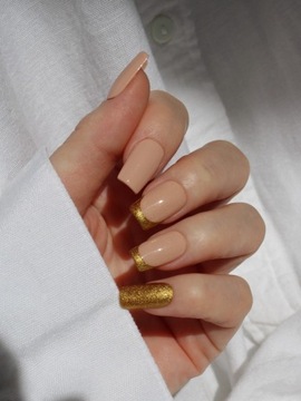 Sztuczne paznokcie tipsy soft gel złote handmade