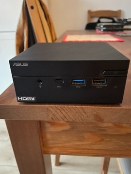 Asus MiniPC PN40 SSD M.2 512GB  DDR4 16GB