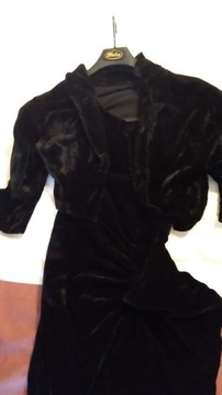 Suknia czarna z bolerkiem welur r. S -34/36