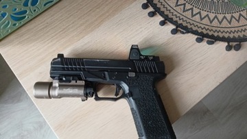 Replika pistoletu ASG glock