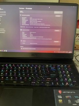 laptop MSI Vector GP76 12UGSO