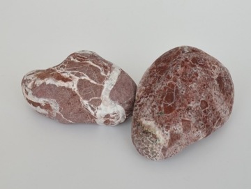 Czerwono-białe kamienie akwarystyczne 4-8 cm