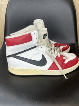 Nike Men's White and Red Trainers