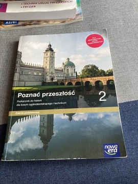 Książka od historii 