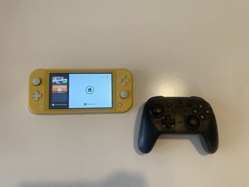 Zestaw Nintendo Switch Lite + Nintendo Pro Controller