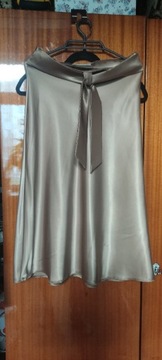 Satynowa modna spódnica midi M 38 