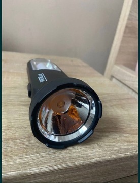 Latarka led 4w1 