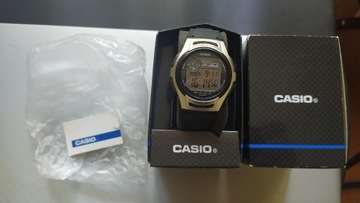Zegarek CASIO  meski model. Nie używany.